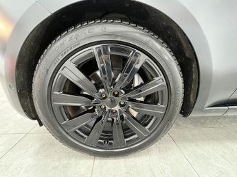 Land Rover Range Rover D350 MHEV HSE