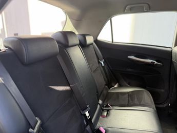 Toyota Auris VVT-h T Spirit