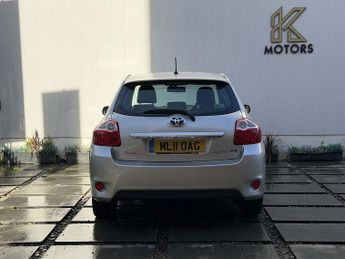 Toyota Auris VVT-h T Spirit