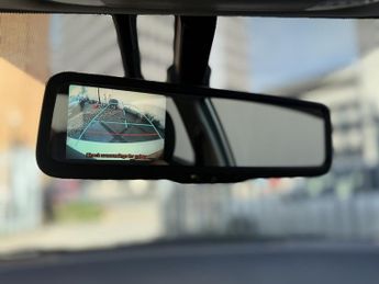Toyota Auris VVT-h T Spirit