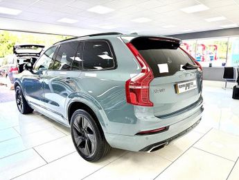 Volvo XC90 B5 MHEV R-Design