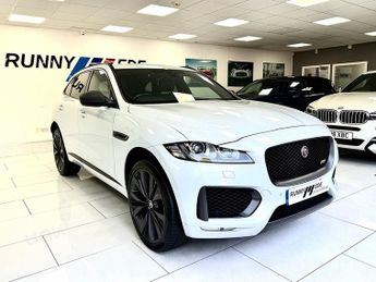 Jaguar F-Pace P300 300 Sport