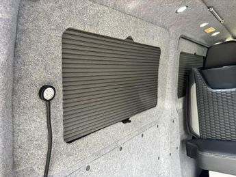 Volkswagen Transporter T6.1 T30 150 DSG SWB Highline