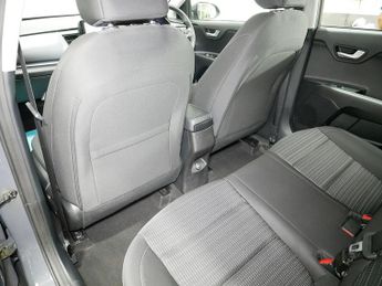 Kia Stonic T-GDi 2