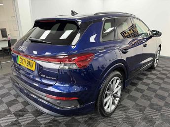 Audi Q4 e-tron Edition 1