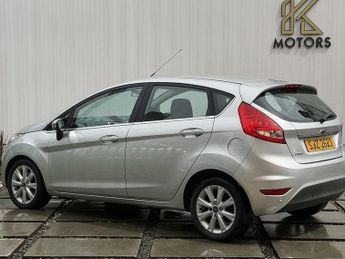 Ford Fiesta 1.4 Zetec Hatchback 5dr Petrol Automatic (154 g/km, 94 bhp)