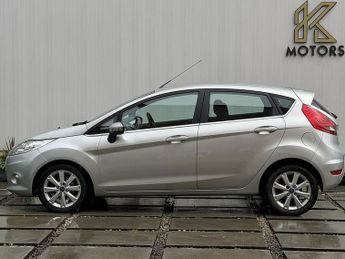 Ford Fiesta 1.4 Zetec Hatchback 5dr Petrol Automatic (154 g/km, 94 bhp)