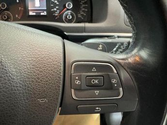 Volkswagen Touran 1.4 TSI SE MPV 5dr Petrol DSG (7 Seats) (179 g/km, 138 bhp)