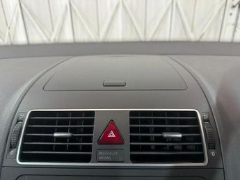 Volkswagen Touran 1.4 TSI SE MPV 5dr Petrol DSG (7 Seats) (179 g/km, 138 bhp)