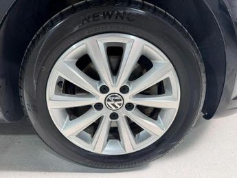 Volkswagen Touran 1.4 TSI SE MPV 5dr Petrol DSG (7 Seats) (179 g/km, 138 bhp)
