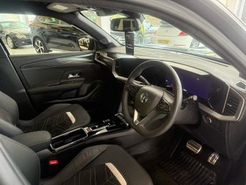 Vauxhall Mokka 1.2 Turbo Ultimate SUV 5dr Petrol Auto Euro 6 (s/s) (130 ps)