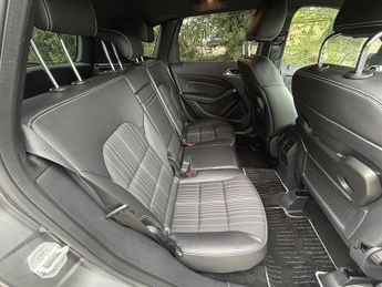 Mercedes-Benz B-Class B180 Blueefficiency Sport