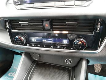 Nissan Qashqai DIG-T MHEV Acenta Premium
