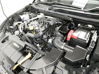 Nissan Qashqai DIG-T MHEV Acenta Premium