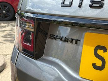 Land Rover Discovery Sport D200 MHEV Dynamic SE