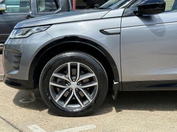 Land Rover Discovery Sport D200 MHEV Dynamic SE