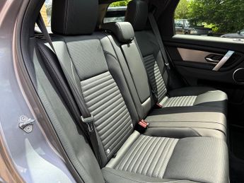 Land Rover Discovery Sport D200 MHEV Dynamic SE