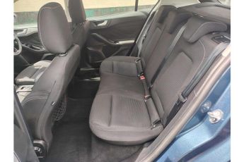 Ford Focus T EcoBoost MHEV Titanium