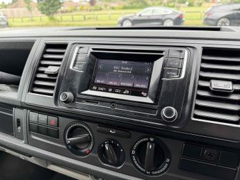 Volkswagen Transporter TDI T28 BlueMotion Tech Startline