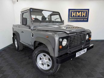 Land Rover Defender 90 TDCi