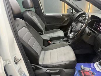 Volkswagen Tiguan 2.0 TDI R-Line Tech SUV 5dr Diesel DSG Euro 6 (s/s) (150 ps)