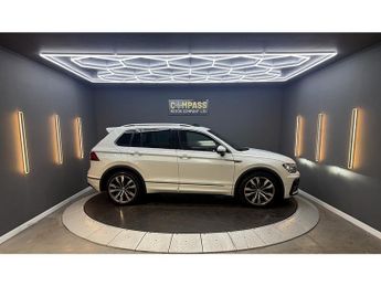 Volkswagen Tiguan 2.0 TDI R-Line Tech SUV 5dr Diesel DSG Euro 6 (s/s) (150 ps)