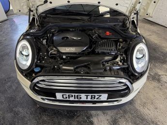 MINI Hatch Cooper