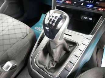 Volkswagen Taigo TSI R-Line