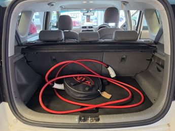 Kia Soul 30kWh EV SUV 5dr Electric Auto (109 bhp)