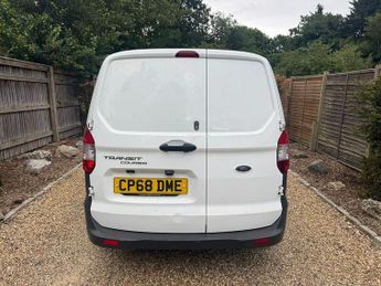 Ford Transit Courier 1.5 TDCi Trend Panel Van 5dr Diesel Manual L1 Euro 6 (75 ps)