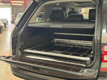 Land Rover Range Rover SD V8 Autobiography
