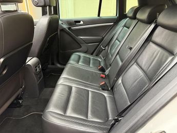Volkswagen Tiguan TDI BlueMotion Tech R-Line