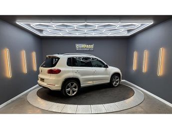 Volkswagen Tiguan TDI BlueMotion Tech R-Line