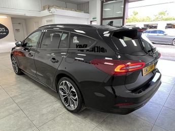 Ford Focus T EcoBoost MHEV ST-Line Vignale