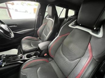 Toyota Corolla VVT-h Excel