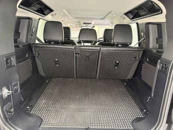Land Rover Defender 110 D250 MHEV XS Edition