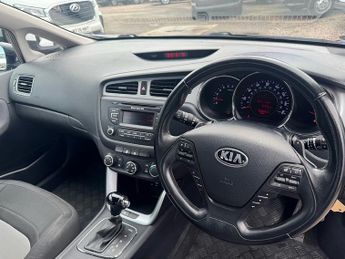 Kia Ceed CRDi 2