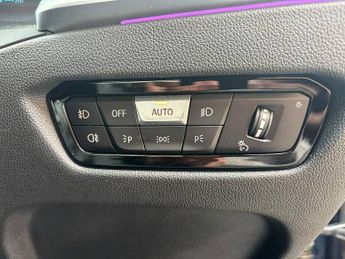 BMW 3 Series 330e SE Pro