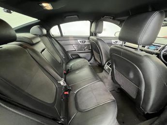 Jaguar XF d R-Sport