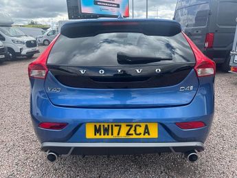 Volvo V40 D4 R-Design Pro