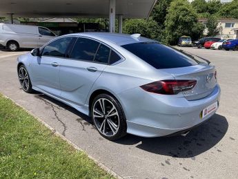 Vauxhall Insignia Turbo D BlueInjection SRi VX Line Nav