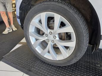 Land Rover Range Rover Evoque D180 SE