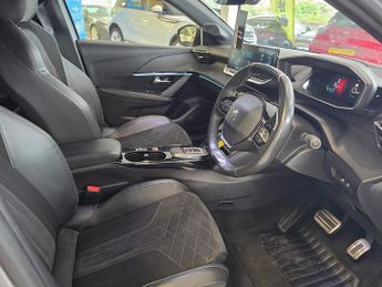 Peugeot E-208 50kWh GT Premium Hatchback 5dr Electric Auto (7kW Charger) (136 