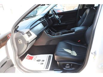 Jaguar XF i Portfolio
