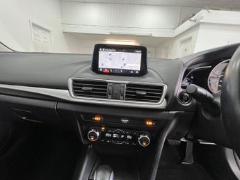Mazda Mazda3 SKYACTIV-G SE-L Nav