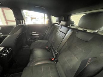 Mercedes-Benz EQA EQA 250 AMG Line