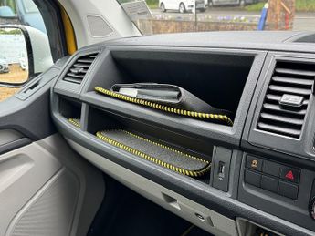 Volkswagen Campervan T6 T32 150 SWB