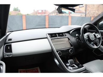 Jaguar E-PACE P300e R-Dynamic SE