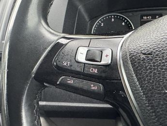 Volkswagen Transporter BiTDI T30 BlueMotion Tech Highline