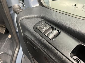 Mercedes-Benz eSprinter 55kWh Progressive Panel Van 5dr Electric Auto FWD L2 H2 20kW Cha